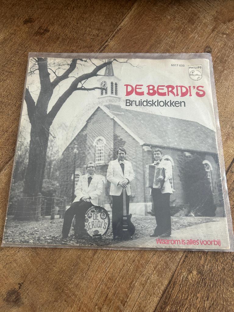 De Beridi''s-Bruidsklokken., Ophalen of Verzenden, Zo goed als nieuw, Nederlandstalig
