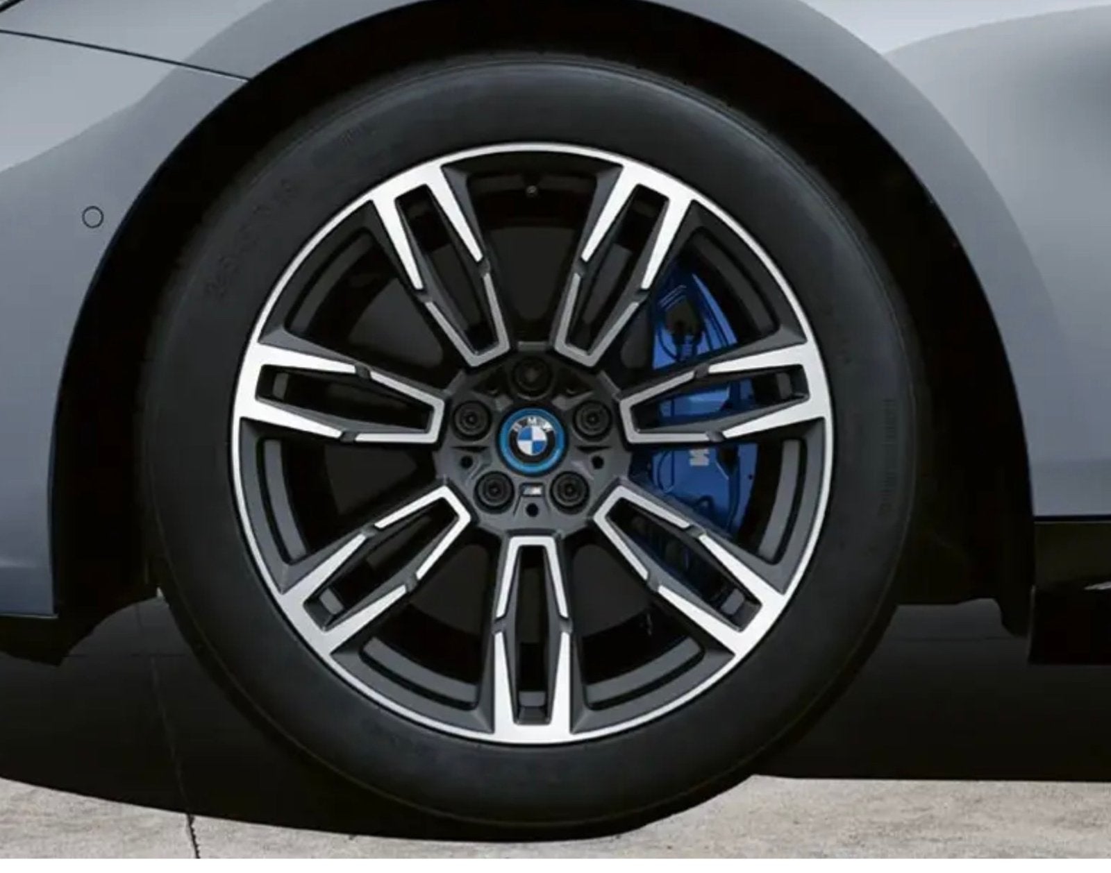 Winterset BMW 5 serie G60/G61 zgan 19” styling M 935, 245 mm, Banden en Velgen, Winterbanden, Ophalen