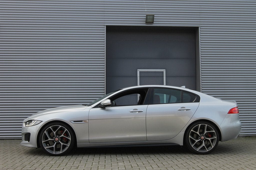Jaguar XE 3.0 S I 340 PK I Aut. I Leder I Navi (bj 2015), Auto's, Jaguar, Automaat, Achterwielaandrijving, Gebruikt, Euro 6