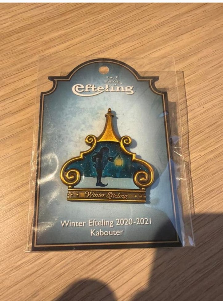 Efteling Pin Winter Efteling 2020-2021 Kabouter, Verzenden, Zo goed als nieuw, Button of Speldje