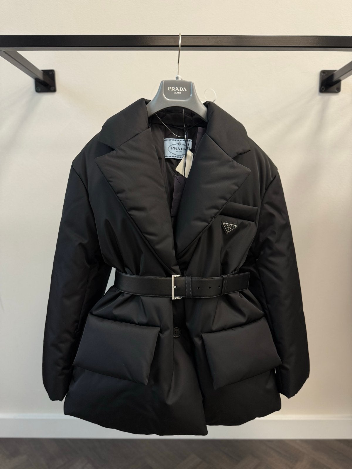 Originele Prada Puffer Jas Zwart Maat 38- Nieuw met labels, Ophalen of Verzenden, Nieuw, Maat 38/40 (M), Zwart