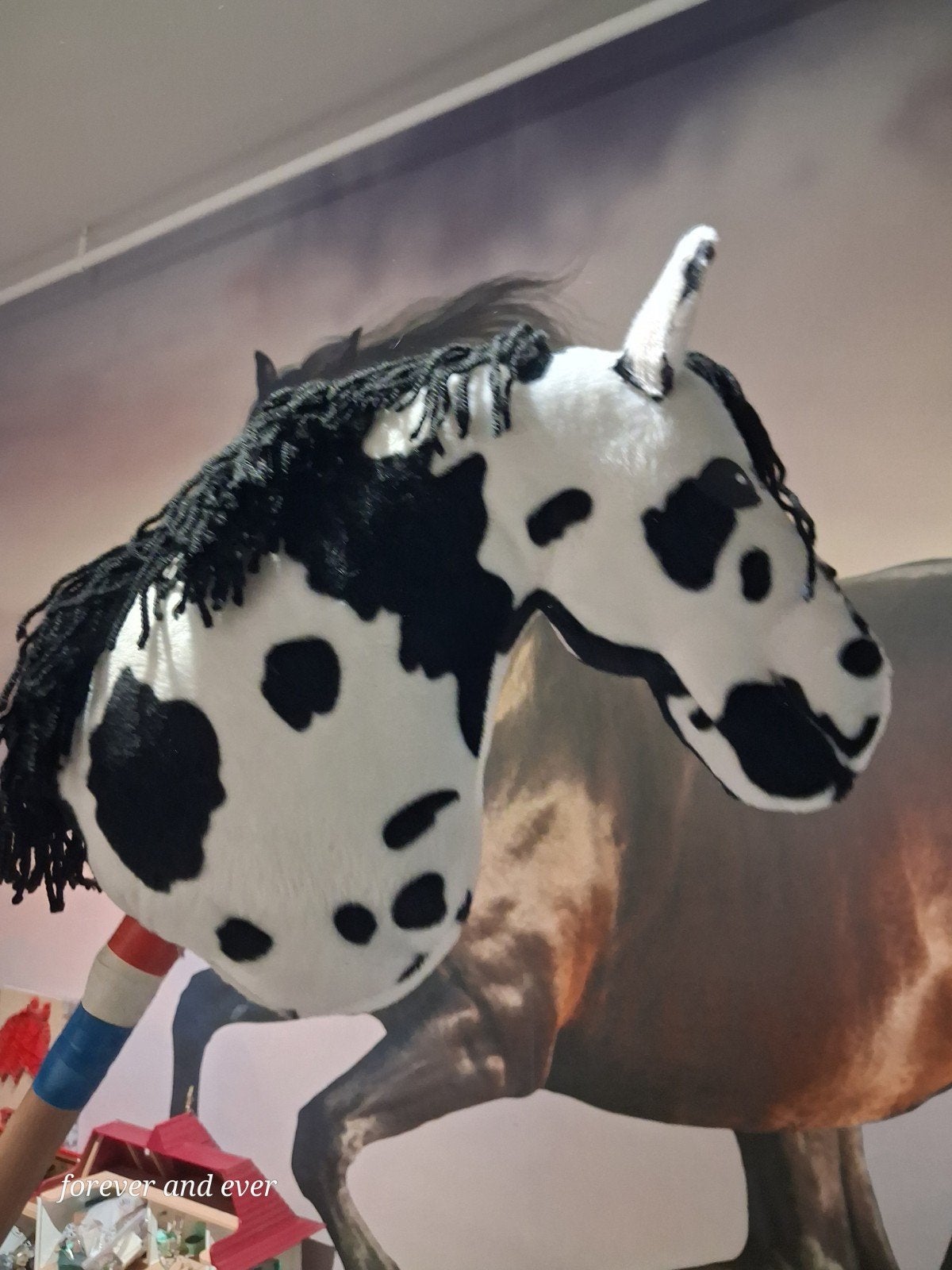 Mooie EVZ Hobbyhorse - Zwart-wit gevlekt, Ophalen of Verzenden, Zo goed als nieuw, Jongen of Meisje