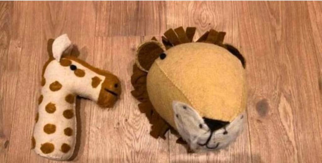 Vilten dierenkoppen kinderkamer a la Fiona Walker, Ophalen of Verzenden, Zo goed als nieuw, Wanddecoratie