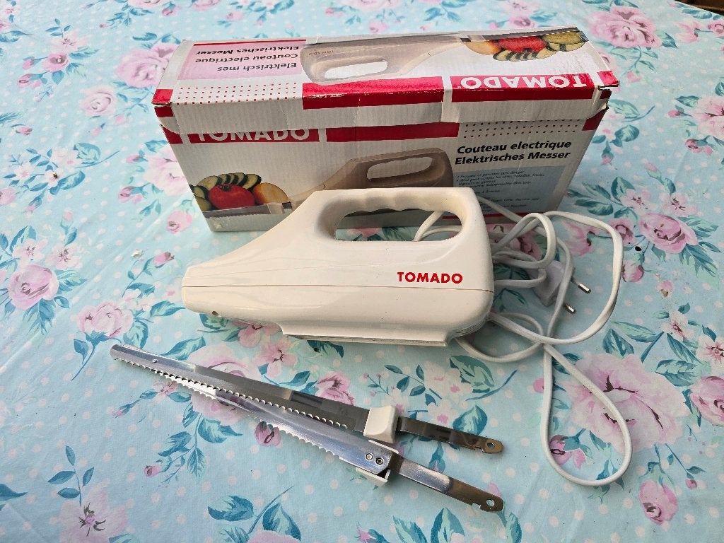 Vintage Tomado Elektrisch Mes (originele doos) nieuwstaat, Huis en Inrichting, Overige typen, Ophalen of Verzenden, Zo goed als nieuw