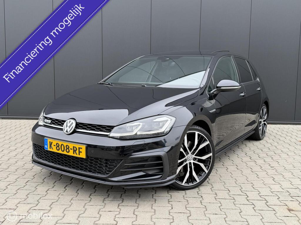 Volkswagen Golf 2.0 TDI GTD/Pano/trekhaak/Carplay/ACC/Vol!, Auto's, Volkswagen, Gebruikt, Zwart, Bedrijf, Diesel