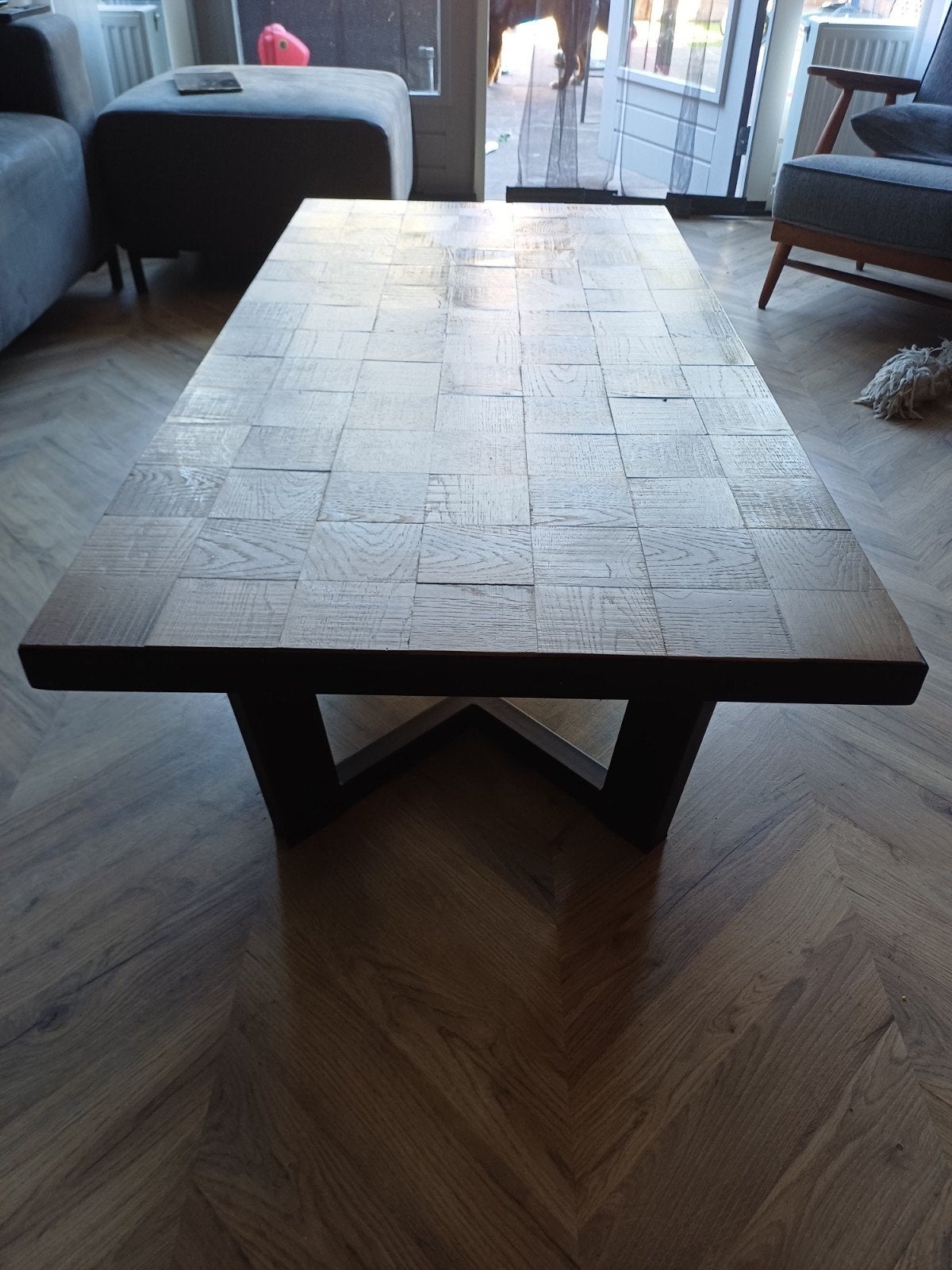 Salontafel met houten blokjes blad en metalen onderstel, Gebruikt, 100 tot 150 cm, 50 tot 100 cm, Rechthoekig