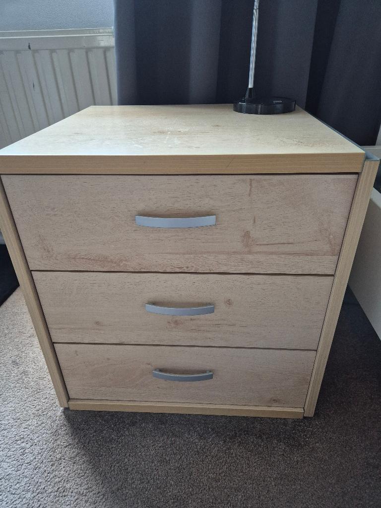 nachtkastje, Ophalen, Gebruikt, Minder dan 45 cm, Minder dan 55 cm