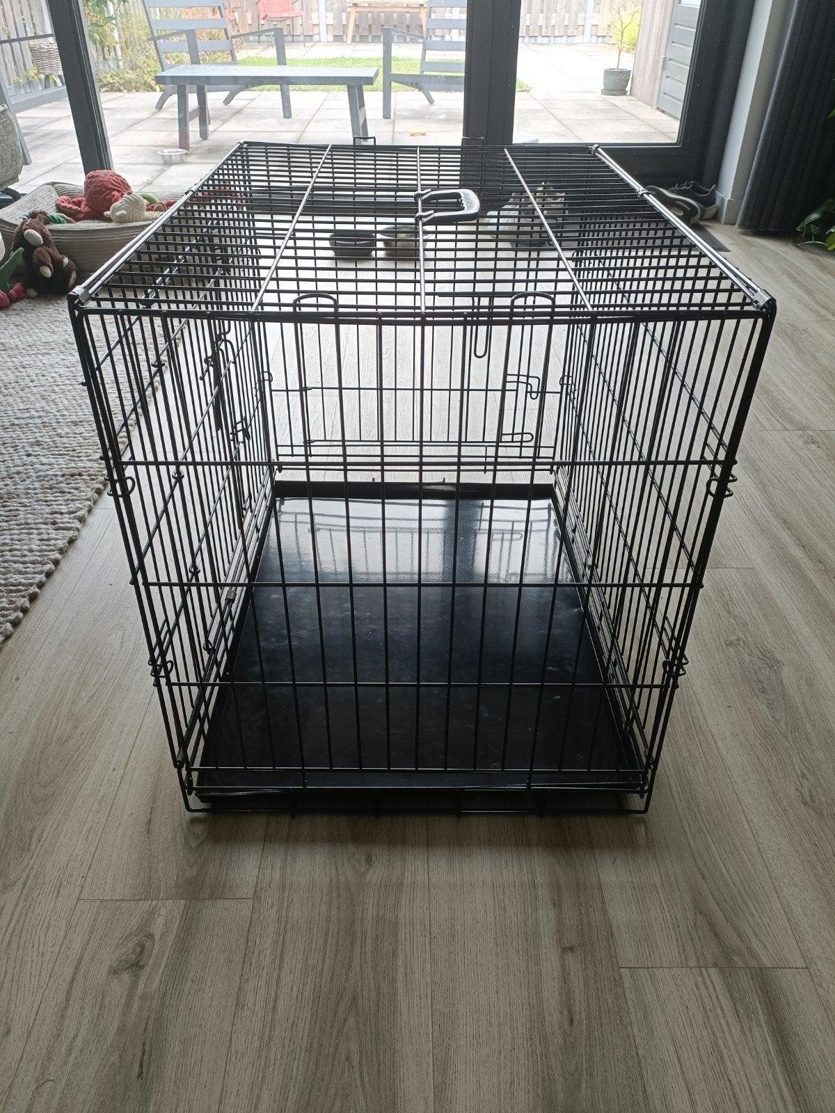 Hondenbench zwart/grijs, Adori Safety+, 2 deuren. 75x46x53cm, Ophalen, Zo goed als nieuw