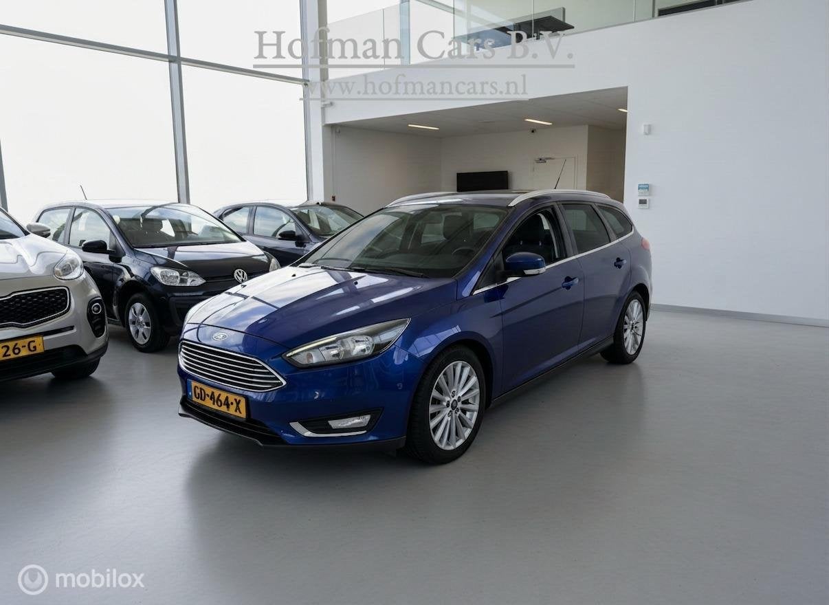 Ford Focus Wagon 1.0 EcoBoost Titanium Edition | 125 pk | Tr, Gebruikt, Blauw, Origineel Nederlands, Handgeschakeld