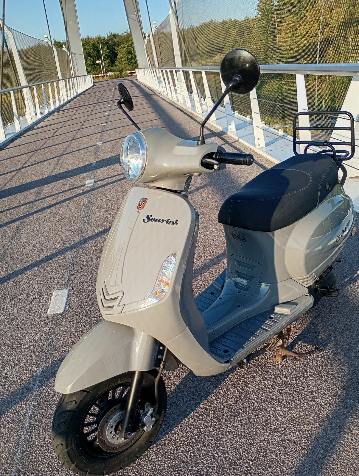 Nette La Souris 2020, Fietsen en Brommers, Maximaal 45 km/u, Zo goed als nieuw, Benzine, 50 cc