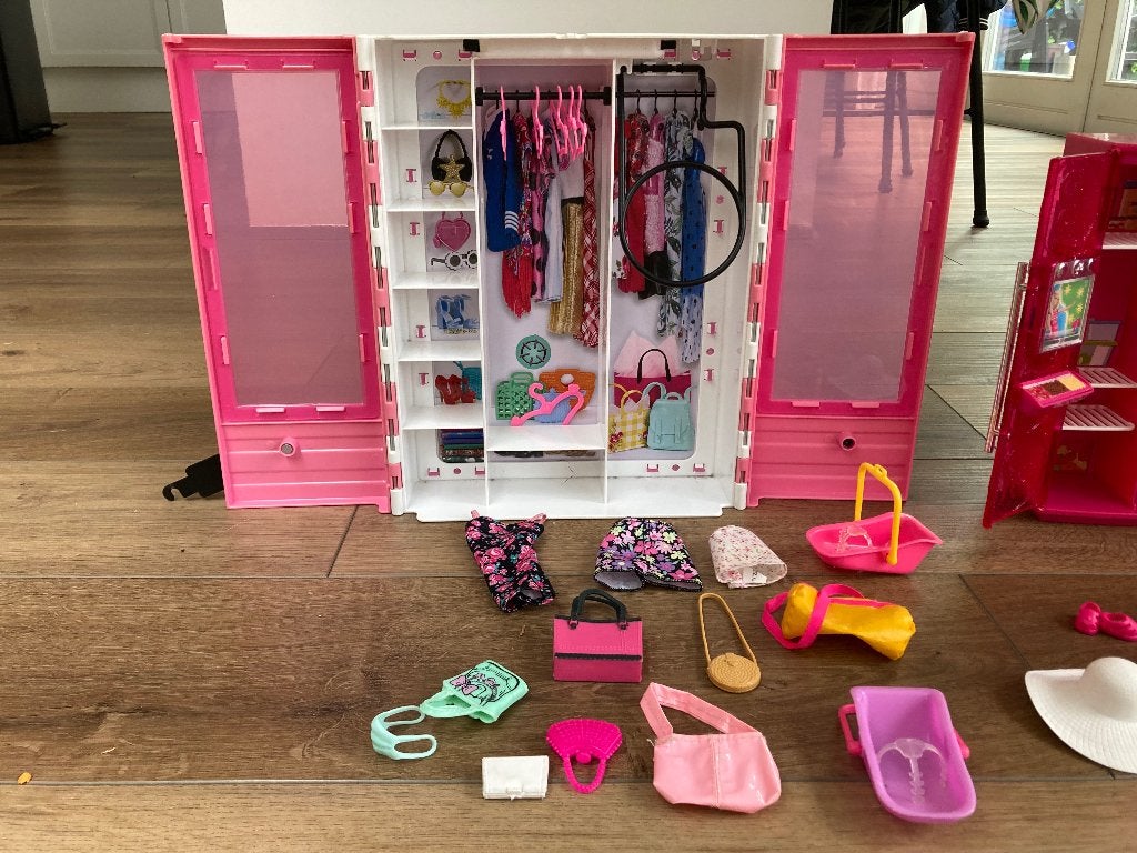 Foto 8 van Barbie allerlei