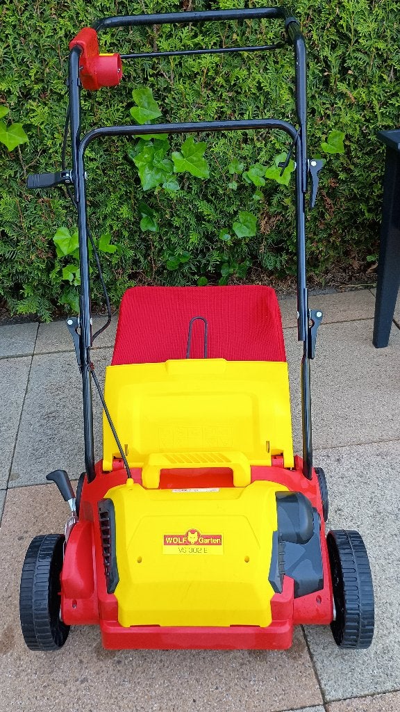 WOLF-Garten elektrische verticuteermachine VS 302 E, Ophalen, Zo goed als nieuw, Elektrisch, Wolf-Garten