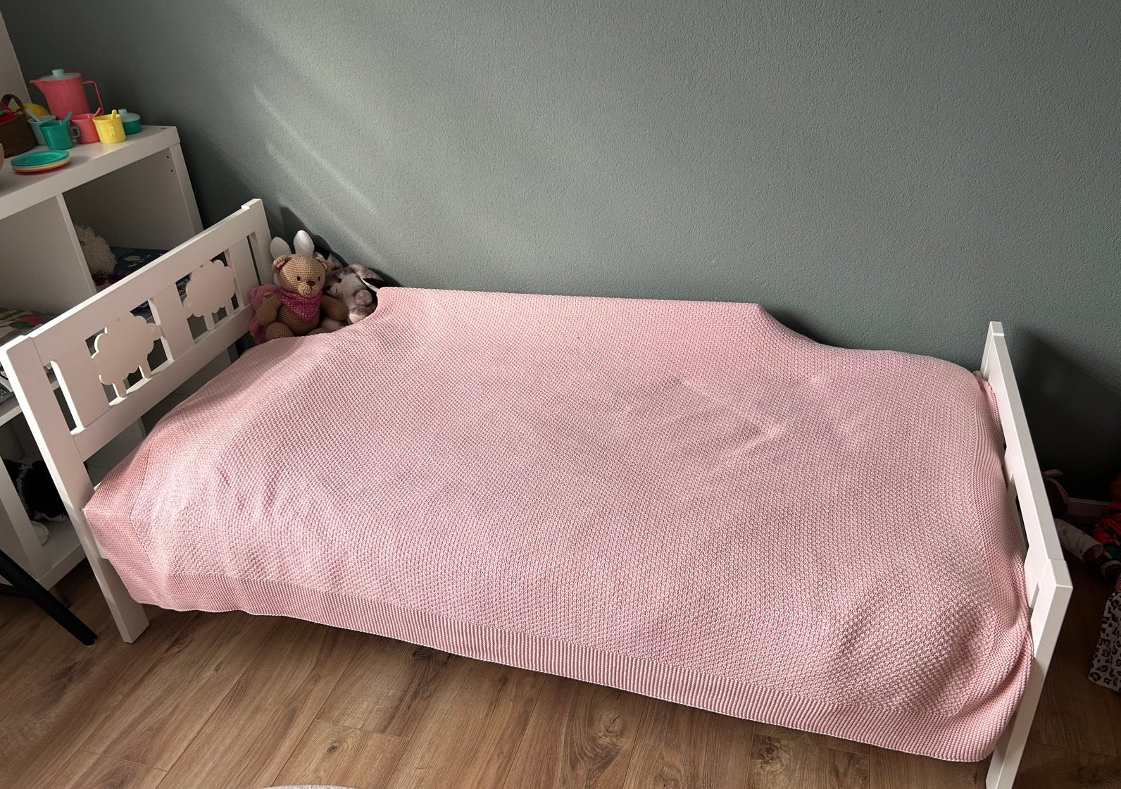 Peuterbed ikea, Kinderen en Baby's, Kinderkamer | Bedden, Ophalen, Gebruikt, 70 tot 85 cm, 140 tot 160 cm