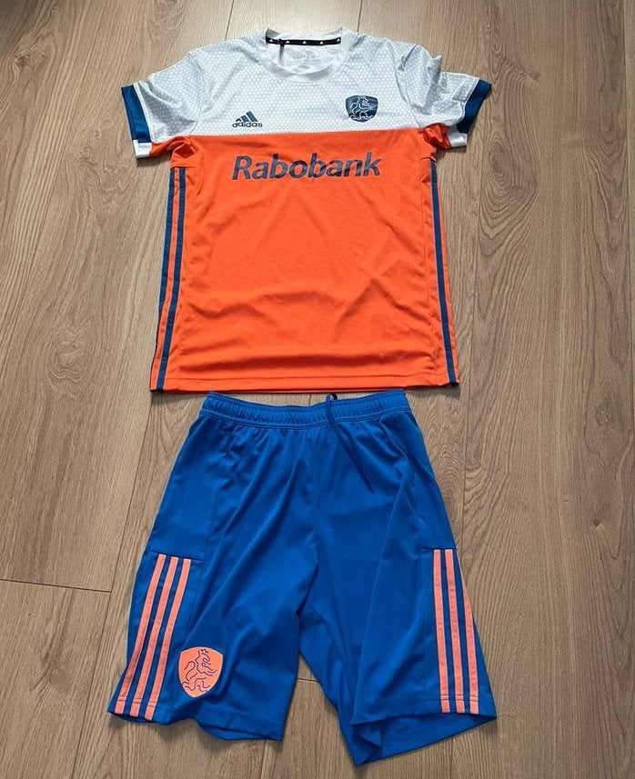 Heren maat S nederlands elftal shirt en broekje, Ophalen of Verzenden, Gebruikt, Kleding