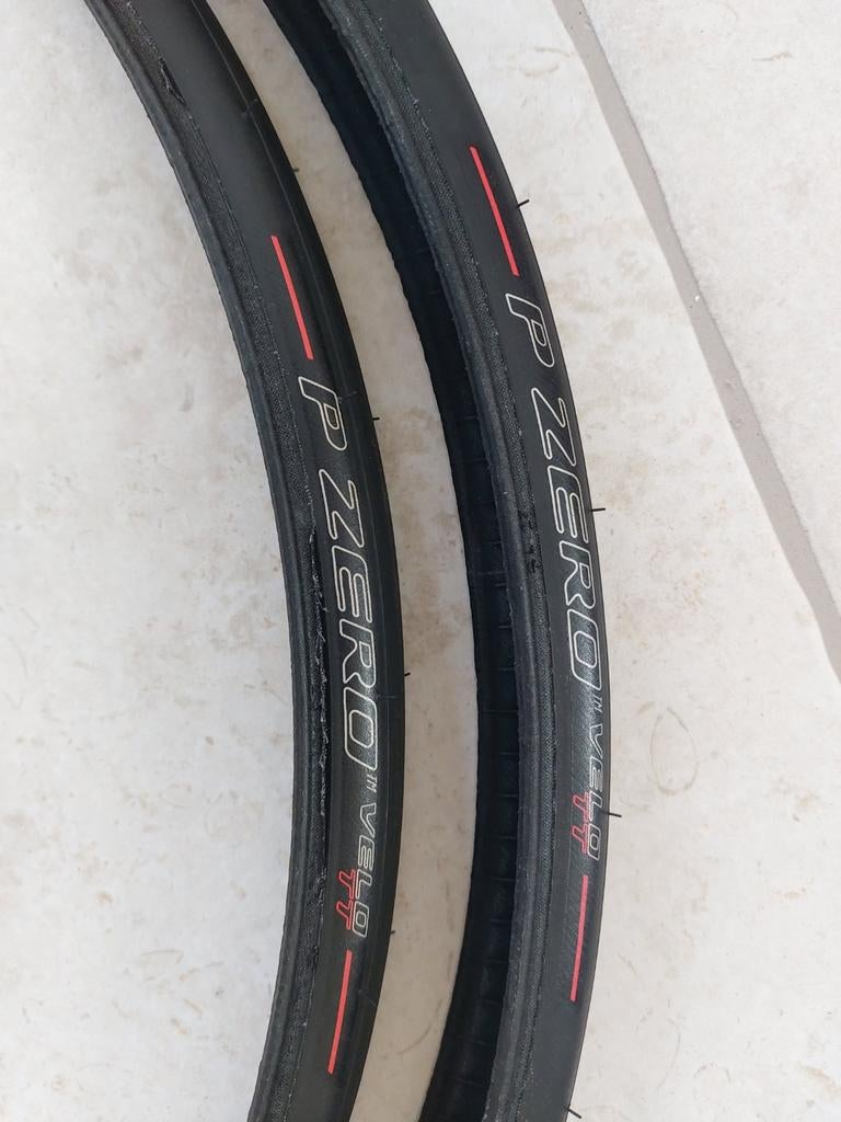 Pirelli tijdritbandjes, Overige merken, Carbon, Ophalen of Verzenden, 57 tot 61 cm