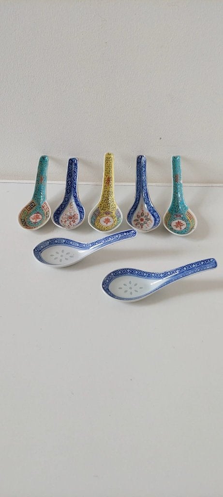 Vintage Chinese porseleinen soeplepels lepels set (7 stuks), Huis en Inrichting, Overige materialen, Eu, Eu, Bestekset