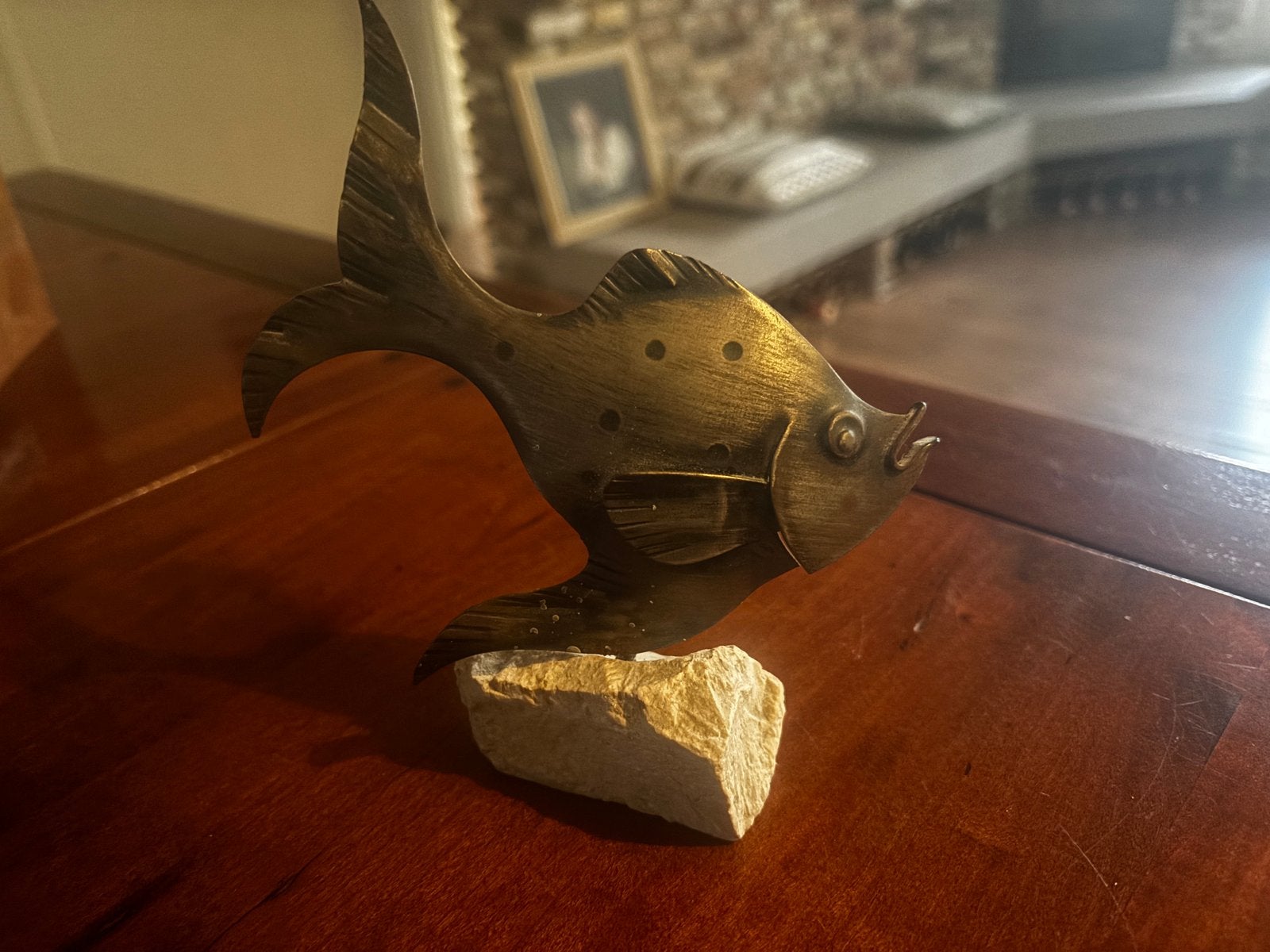 Stalen vis op steen, Ophalen of Verzenden
