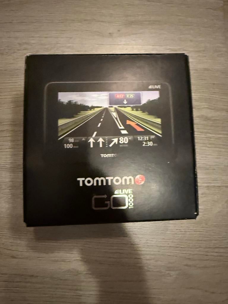 TomTom GO LIVE 1000 navigatiesysteem, Ophalen of Verzenden, Gebruikt