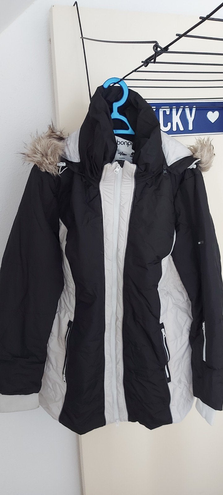 Bonprix winterjas met bontkraag ongeveer maat 54, Maat 38/40 (M), Bonprix, Zwart, Ophalen of Verzenden