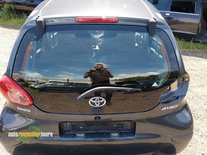 Achterklep van een Toyota Aygo (1E0), Gebruikt, -, Toyota, -