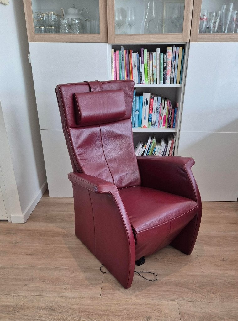 Relax Fauteuil - Leer - Accu - Elektrisch, Ophalen, Gebruikt, 50 tot 75 cm, Leer