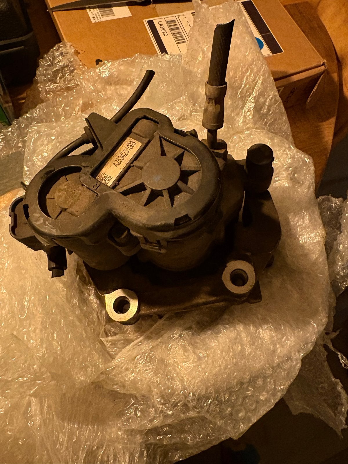 Mercedes-Benz A2534231098 Remklauwen compleet 4 stuks, Ophalen of Verzenden, Gebruikt, Mercedes-Benz
