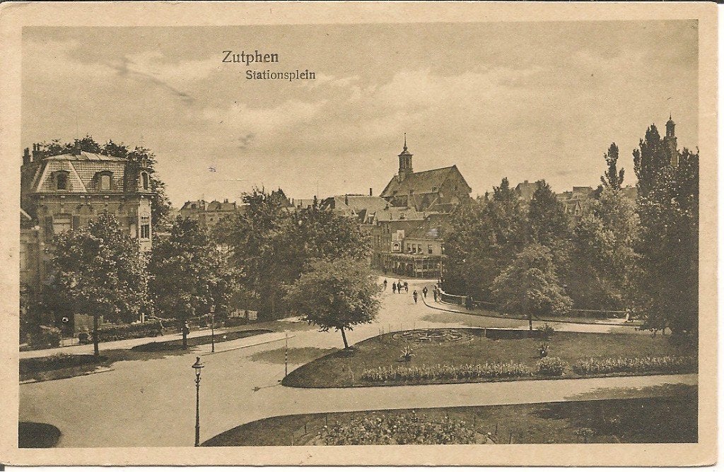 Oude ansichtkaart Zutphen Stationsplein, Ophalen of Verzenden, Voor 1920, Ongelopen, Gelderland