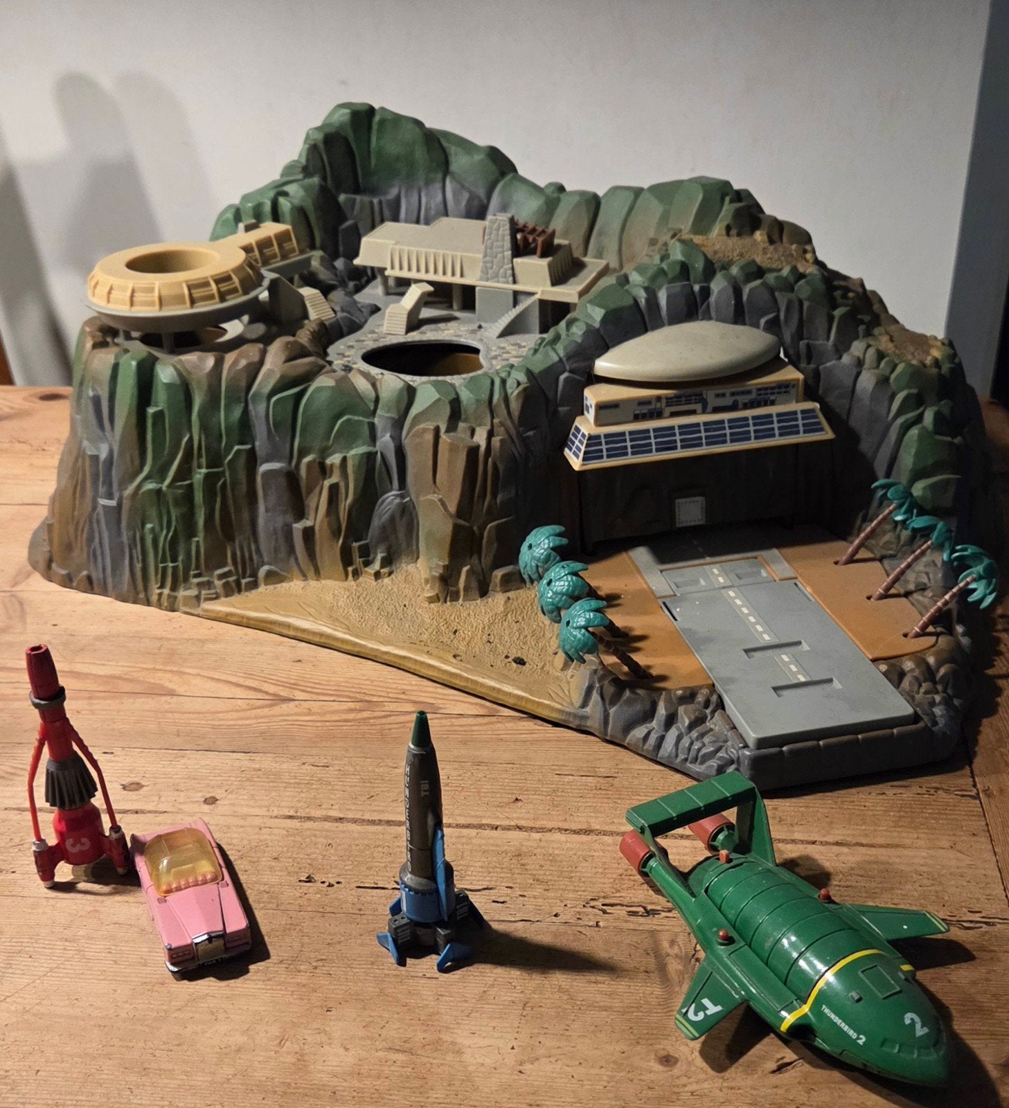 Thunderbirds Eiland met 4 modellen, Ophalen of Verzenden, Gebruikt, Jongen of Meisje
