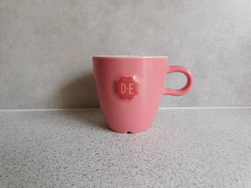 Mok 270 ml. Roze Zegel Royal Raja Douwe Egberts, Ophalen of Verzenden, Zo goed als nieuw, Overige stijlen, Kop(pen) en/of Schotel(s)