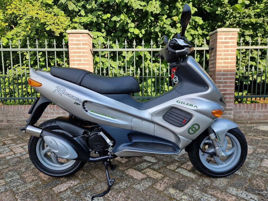 Gilera Runner DD, Ophalen, Overige modellen, Maximaal 45 km/u, Zo goed als nieuw
