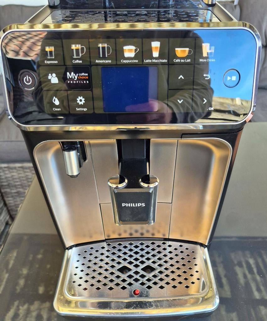 Philips lattego ep5447 koffiemachine, Afneembaar waterreservoir, Koffiemachine, Ophalen of Verzenden, Zo goed als nieuw