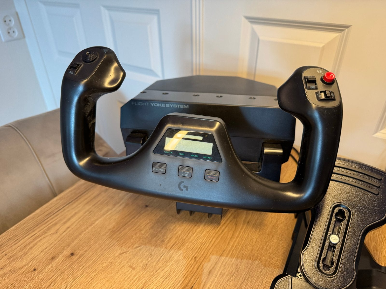 Logitech Flight Yoke System met Pedalen, Online, Gebruikt, 1 speler, Ophalen of Verzenden