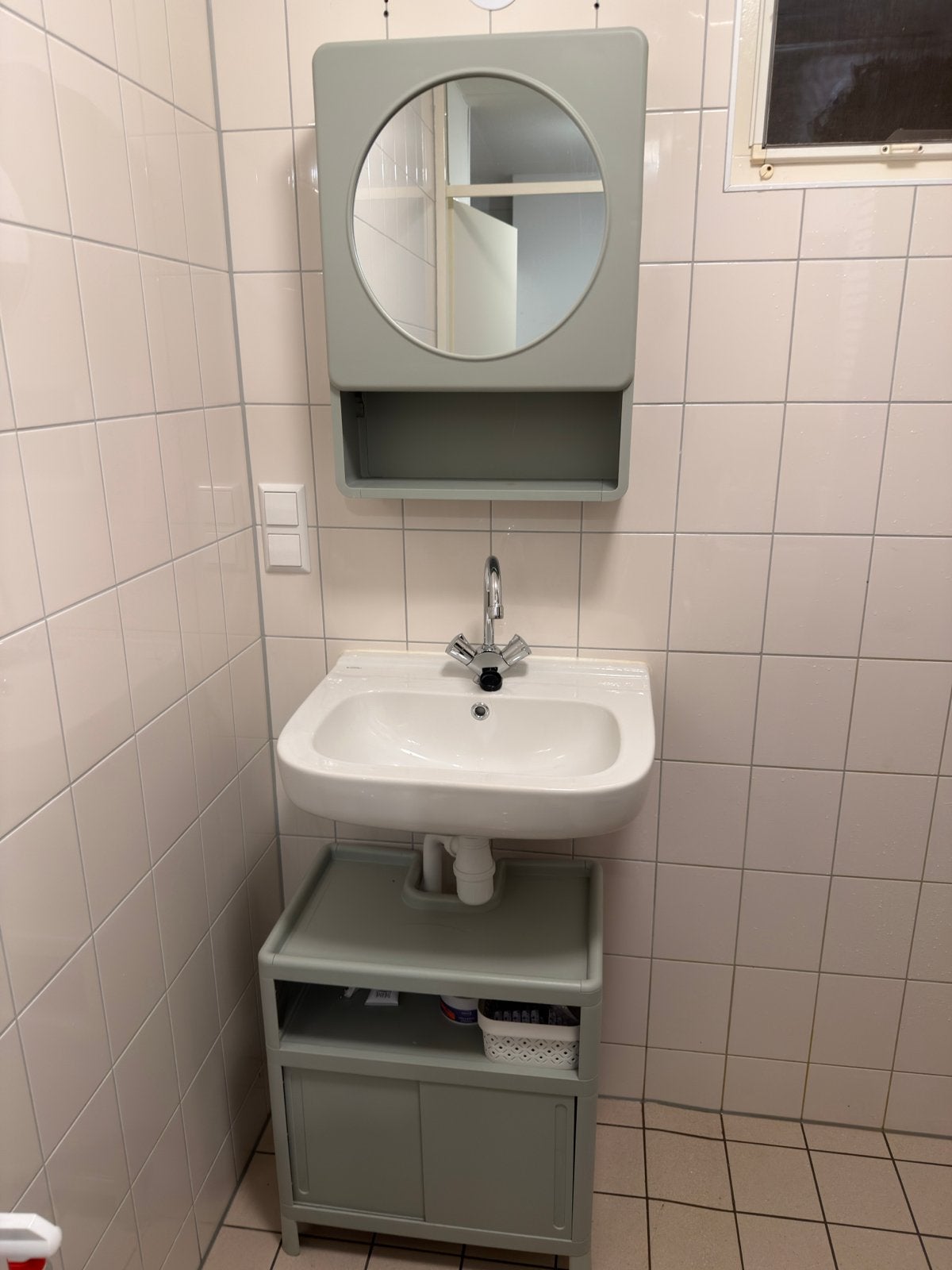 IKEA badkamermeubelset: spiegelkast en wastafelkast, Minder dan 50 cm, 100 tot 150 cm, Ophalen of Verzenden, 25 tot 50 cm