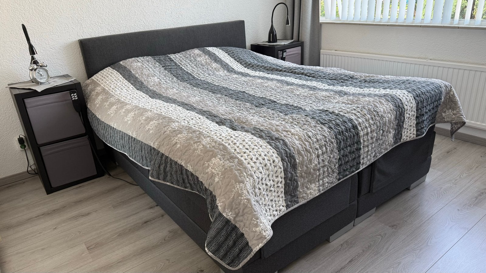 Elektronische Boxspring met afstandsbediening - Z.G.A.N., Ophalen, Verstelbaar, Tweepersoons, Zo goed als nieuw