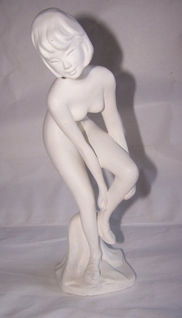 Vintage keramisch Beeldje Vrouw. RS Cortendorf Keramik., Art deco, Ophalen of Verzenden, 20 - 50 cm, Beeld