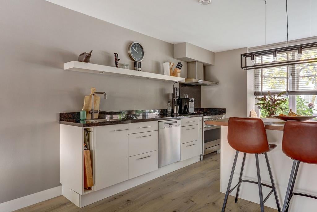 Complete keuken met apparatuur (excl. koelkast) 1e week aug, Huis en Inrichting, Keuken | Complete keukens, Ophalen, Gebruikt