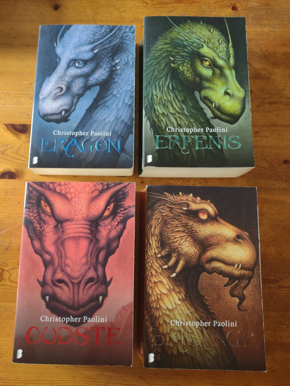 Erfgoed Cyclus Boekenreeks - Christopher Paolini, Boeken, Ophalen of Verzenden, Gelezen, Christopher Paolini
