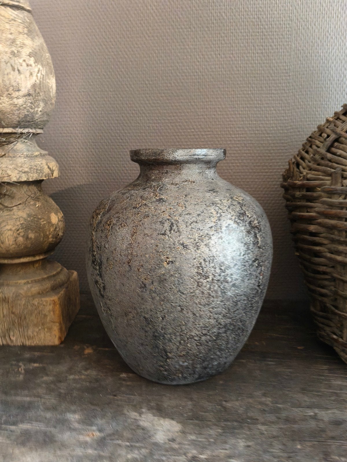 Mooie bruine pot, Huis en Inrichting, Woonaccessoires | Vazen, Ophalen