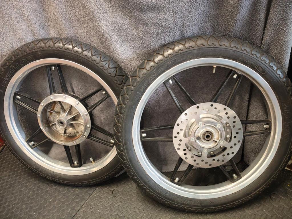 Weinmann velgen grote naaf met banden in zeer knappe staat, Fietsen en Brommers, Ophalen of Verzenden, Gebruikt, Overige typen