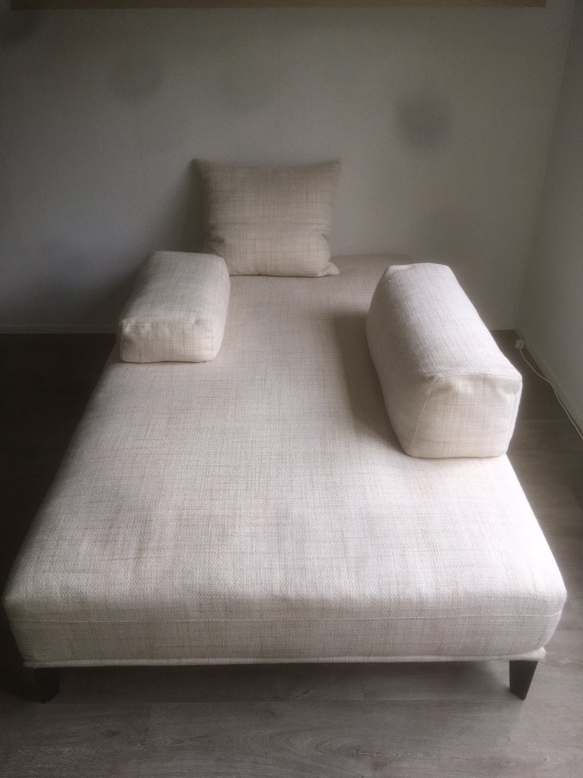 Daybed (Bank) Alberta. Made in Italy., Ophalen, Zo goed als nieuw