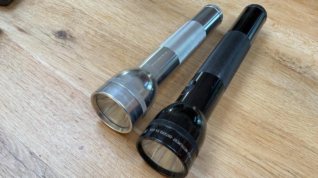 mag-lite beide met led niet werkend, Ophalen of Verzenden, Gebruikt, Batterij