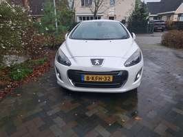 Peugeot 308 1.6 THP CC AUT 2013 Wit, Auto's, Wit, Overige kleuren, Particulier, 84 €/maand