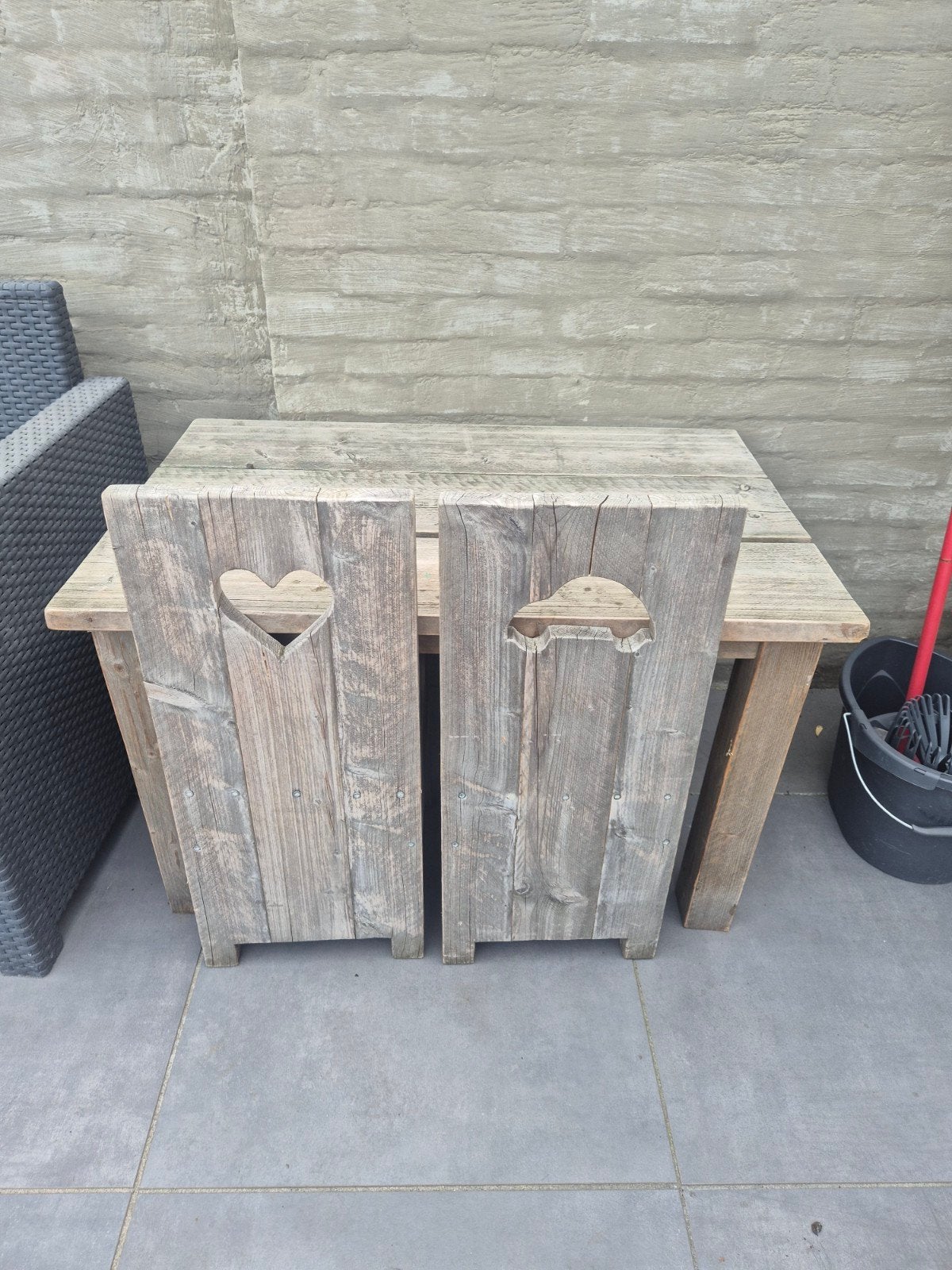 kinder Houten tuintafel met twee stoelen, Kinderen en Baby's, Kinderkamer | Tafels en Stoelen, Ophalen, Gebruikt, Stoel(en)
