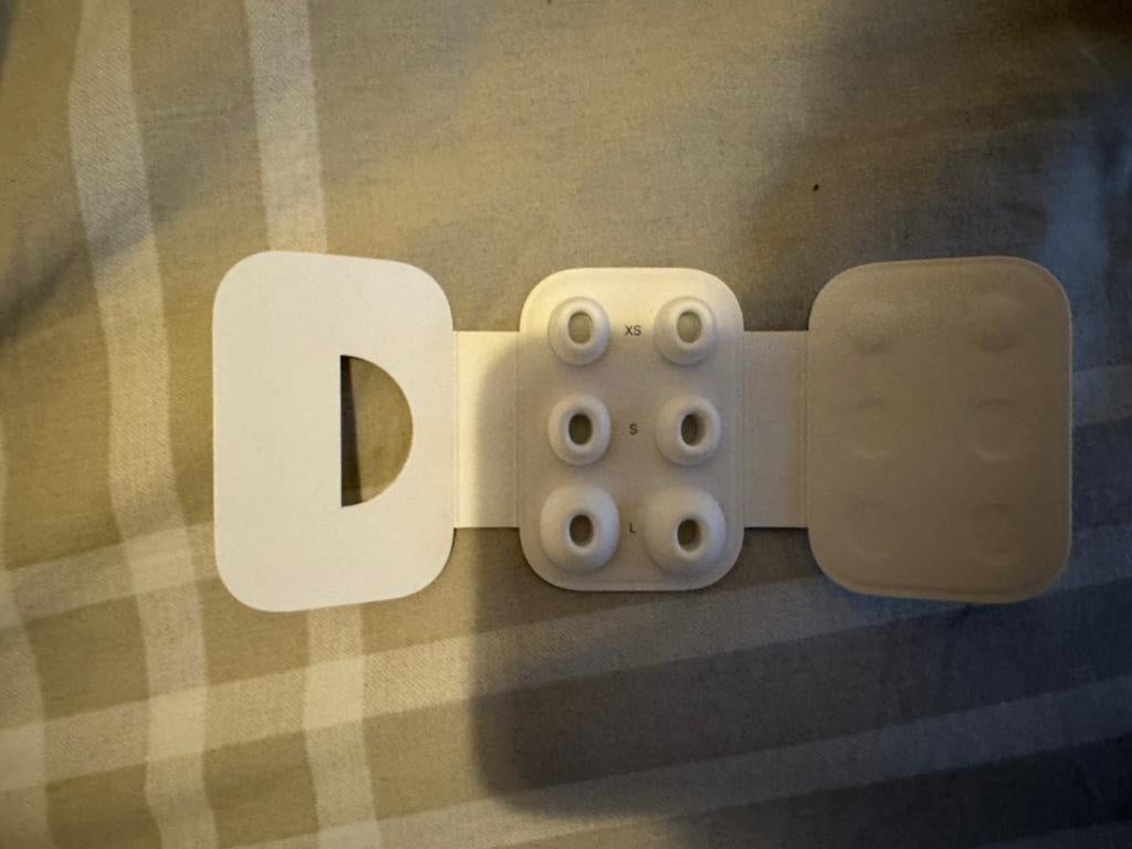 Airpods Pro 1e + 2e generatie oortips, Telecommunicatie, Mobiele telefoons | Oordopjes, In gehoorgang (in-ear), Nieuw, Ophalen of Verzenden