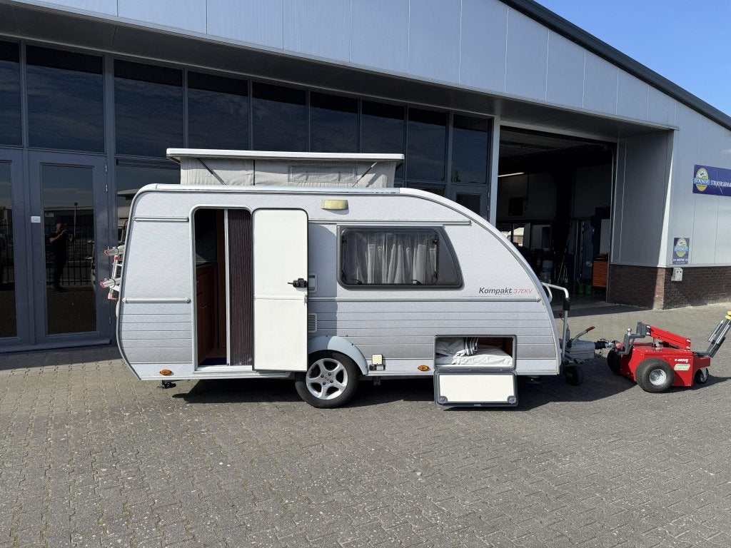 Kip Kompakt Special 37 EKV Langslaper + WC 730KG BJ 2008, Bedrijf, Treinzit, 500 - 750 kg, Tot 4 meter