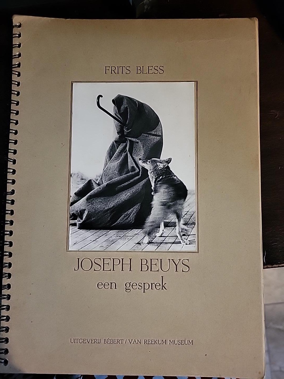 Joseph Beuys – Een gesprek met Frits Bless – Bébert/Van Reek, Gelezen, Frits Bless, Ophalen of Verzenden, Overige onderwerpen