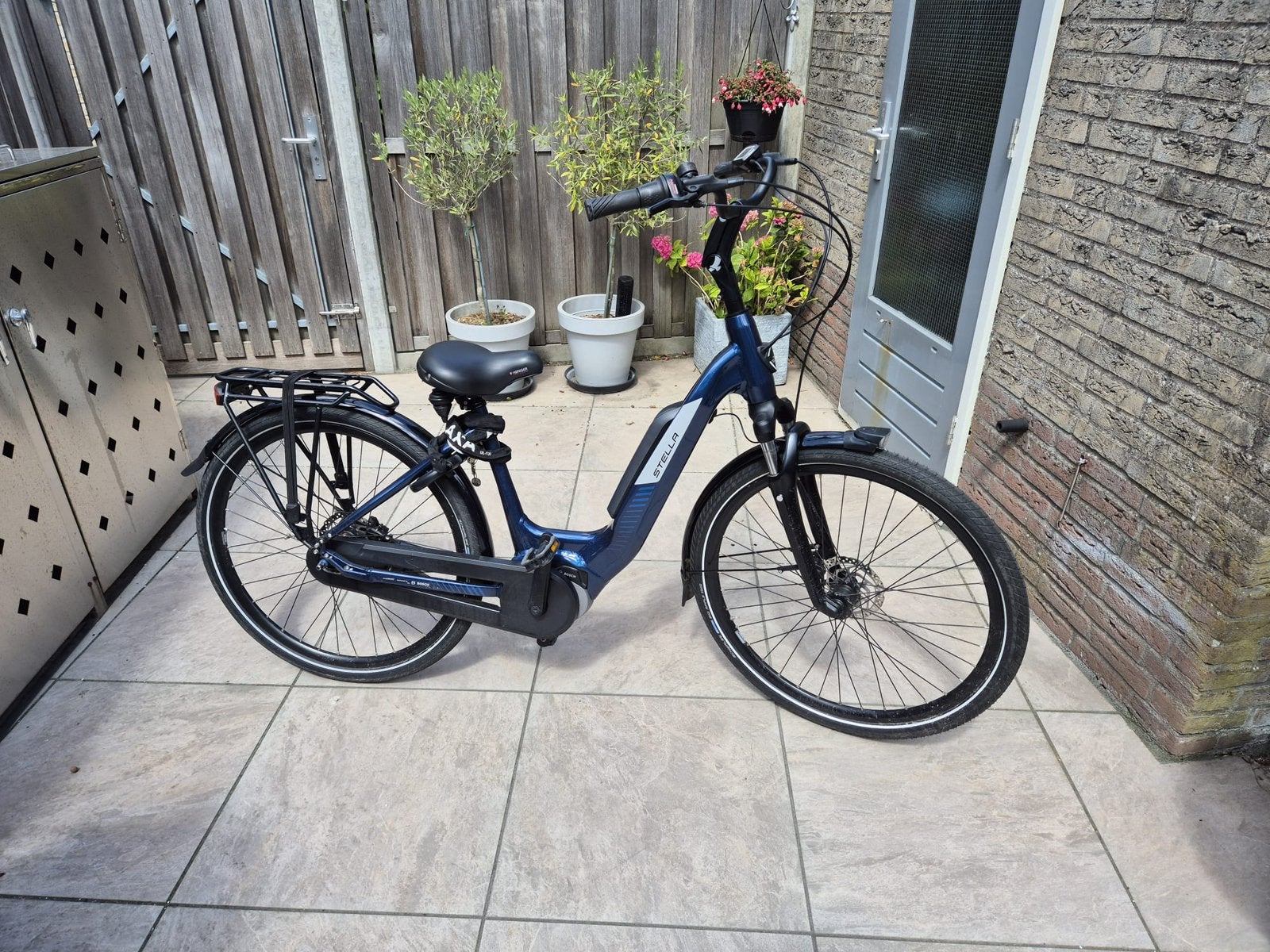 Stella livorno 302km bosch shimano, Ophalen, Zo goed als nieuw, Elektrische fiets, Motor