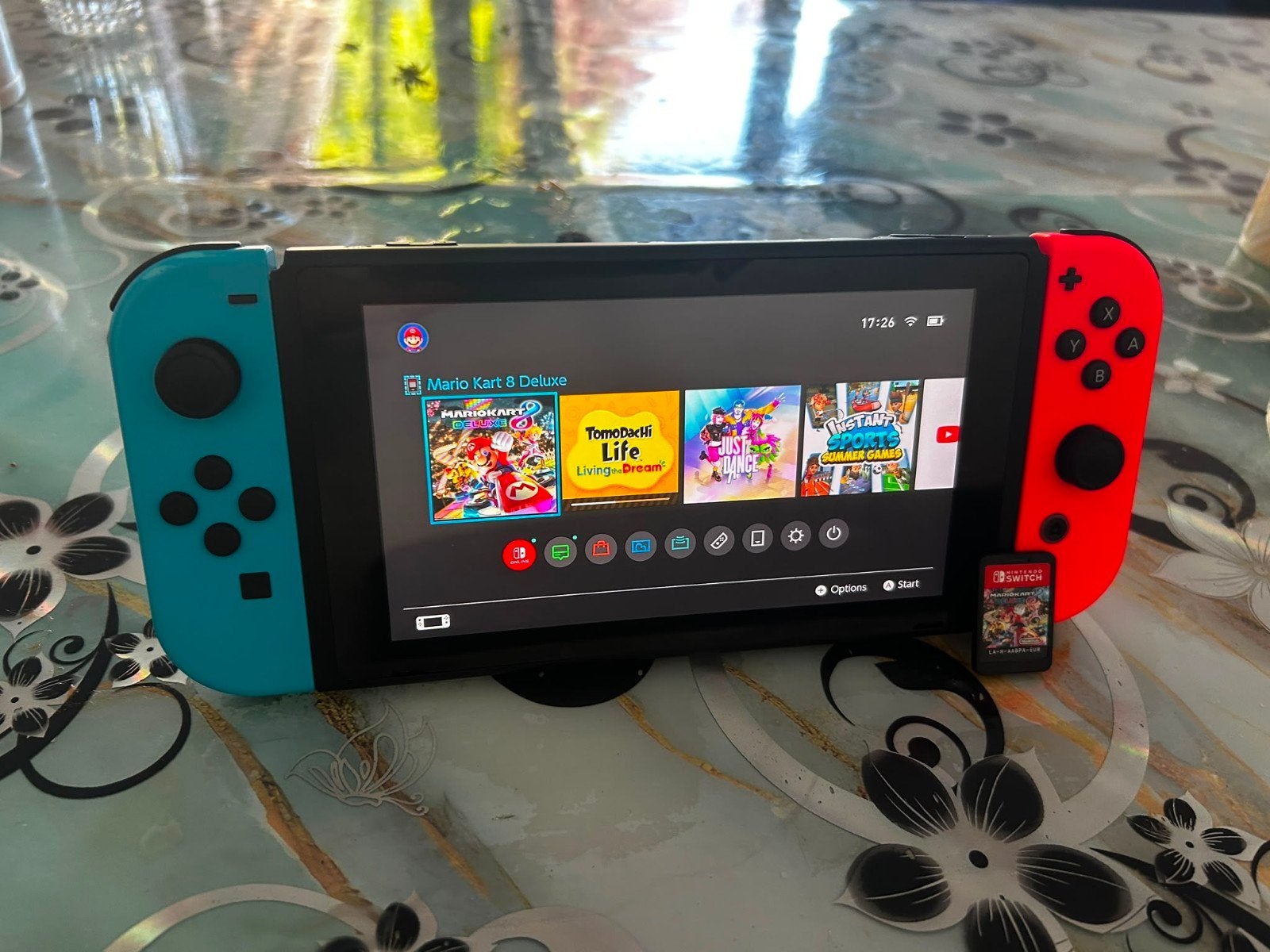 Nintendo Switch met Mario Kart Deluxe & Just Dance 2026, Ophalen of Verzenden