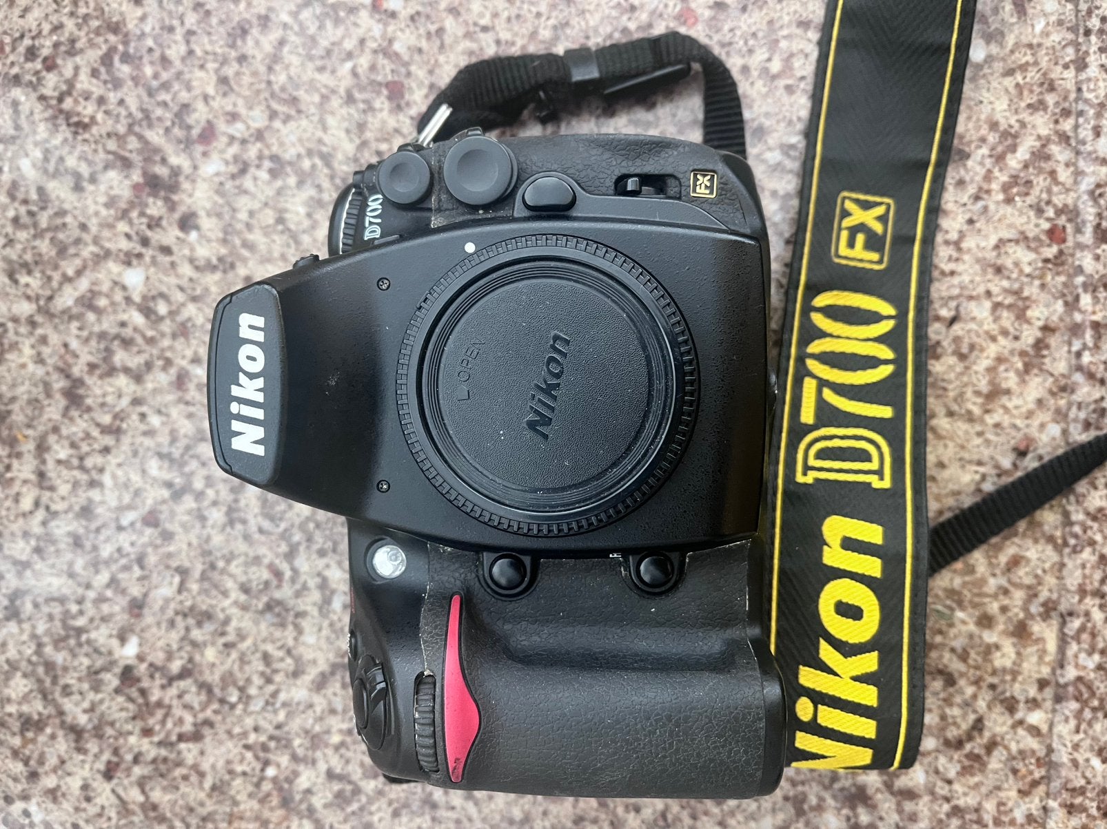 Nikon D700 nieuwstaat, Audio, Tv en Foto, Spiegelreflex, Accu, Ophalen of Verzenden, Zo goed als nieuw