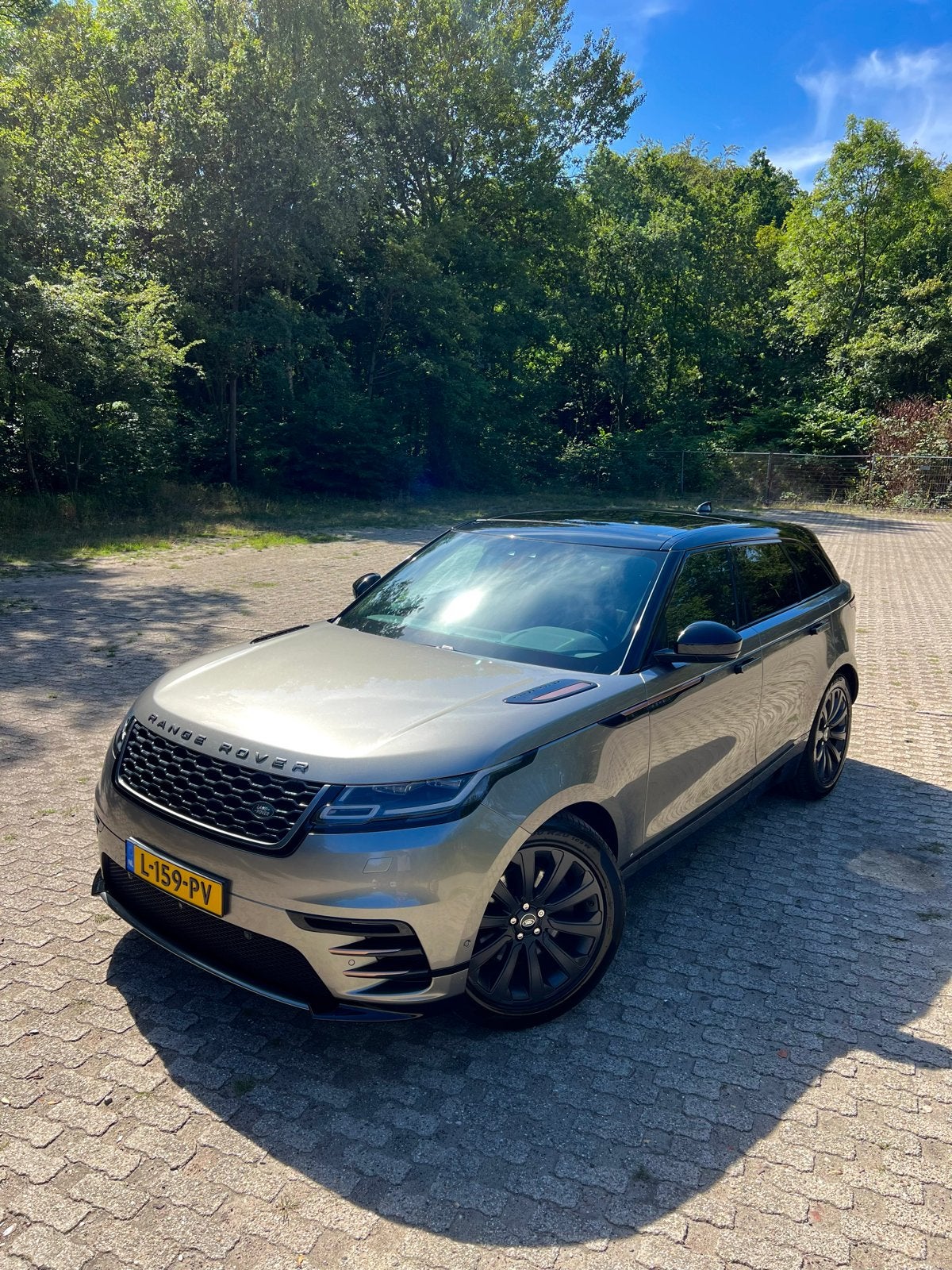 Land Rover Range Rover Velar 3.0 V6 380pk AWD 2018, Auto's, Automaat, Zwart, 2995 cc, 120 €/maand